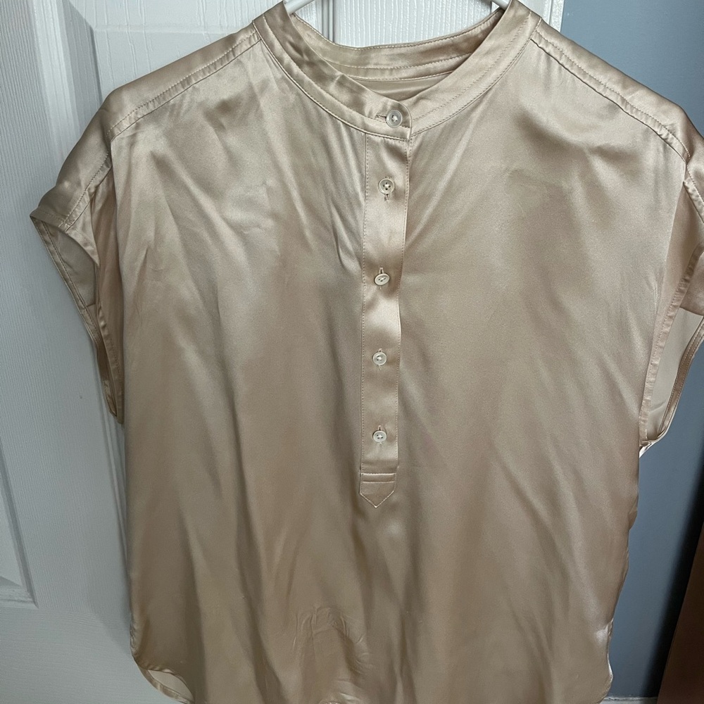 Banana Republic Satin Blouse in Cream